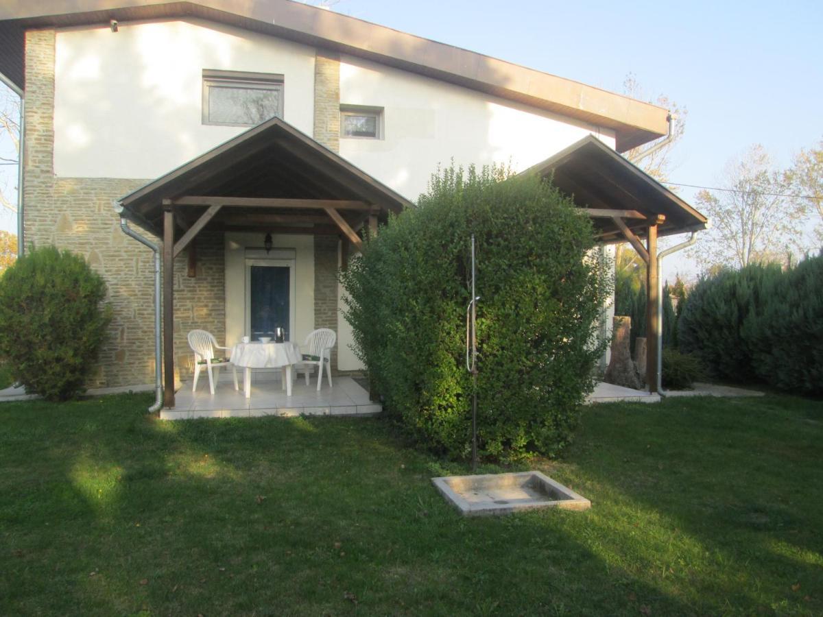 Fenyves Apartment Balatonfenyves