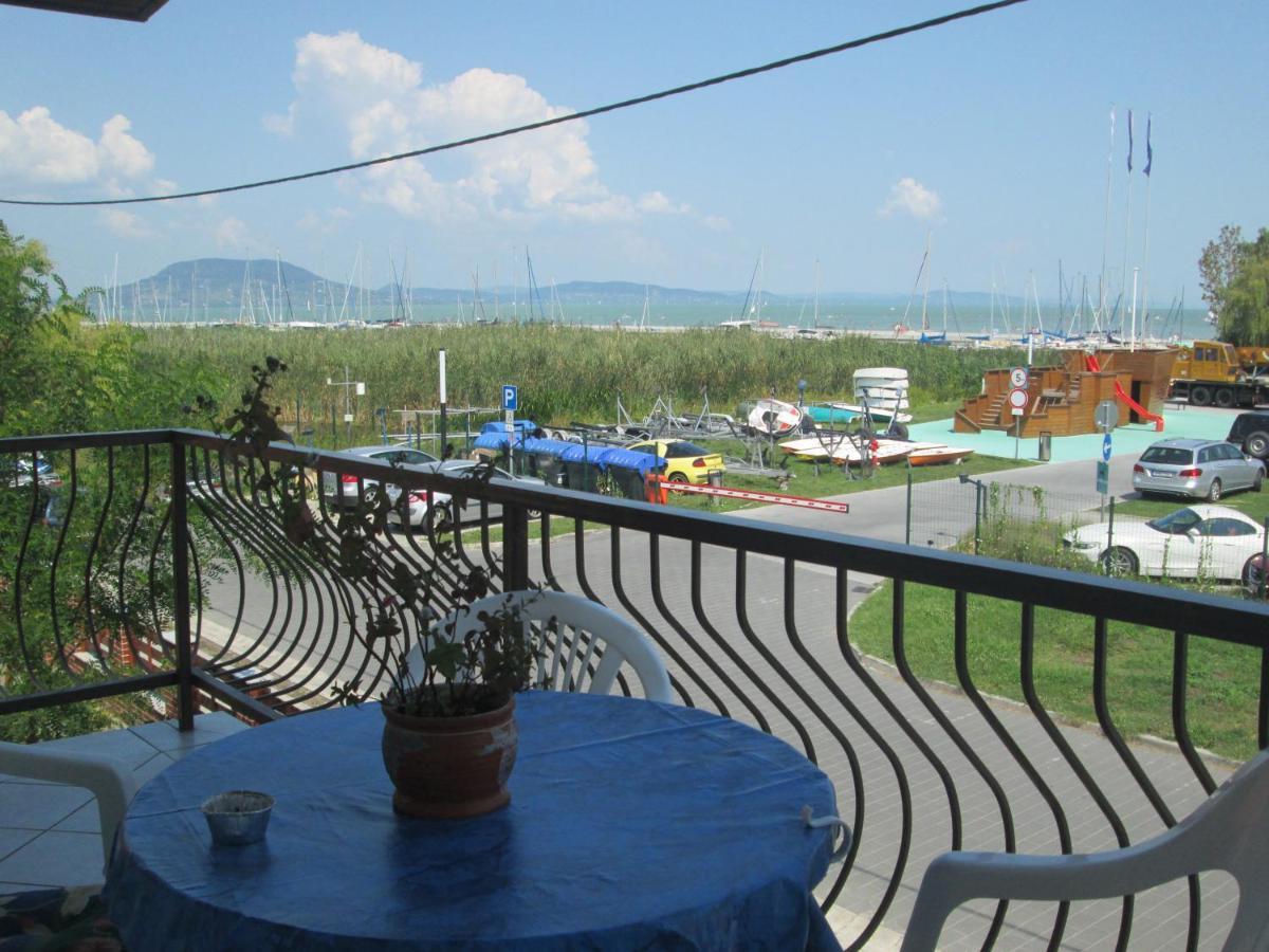 Apartment Fenyves Balatonfenyves