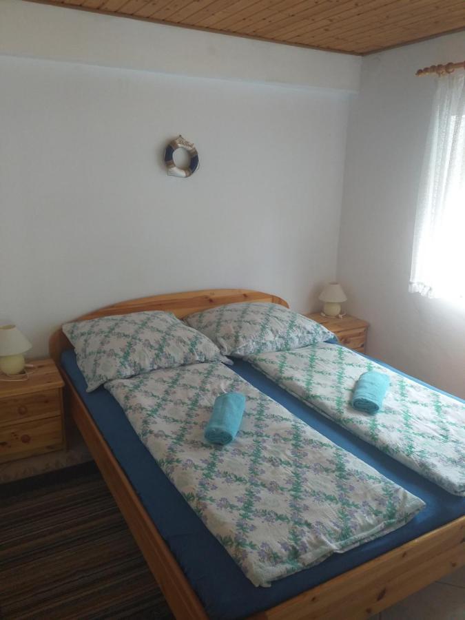 Apartment Fenyves Balatonfenyves